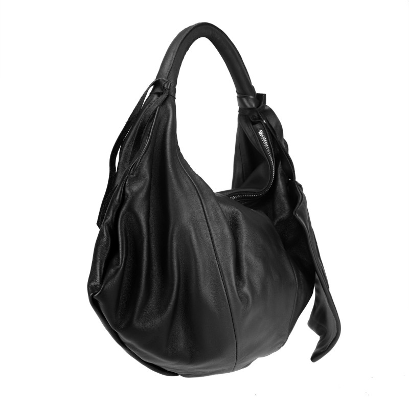 Shoulder bag in soft black nappa leather