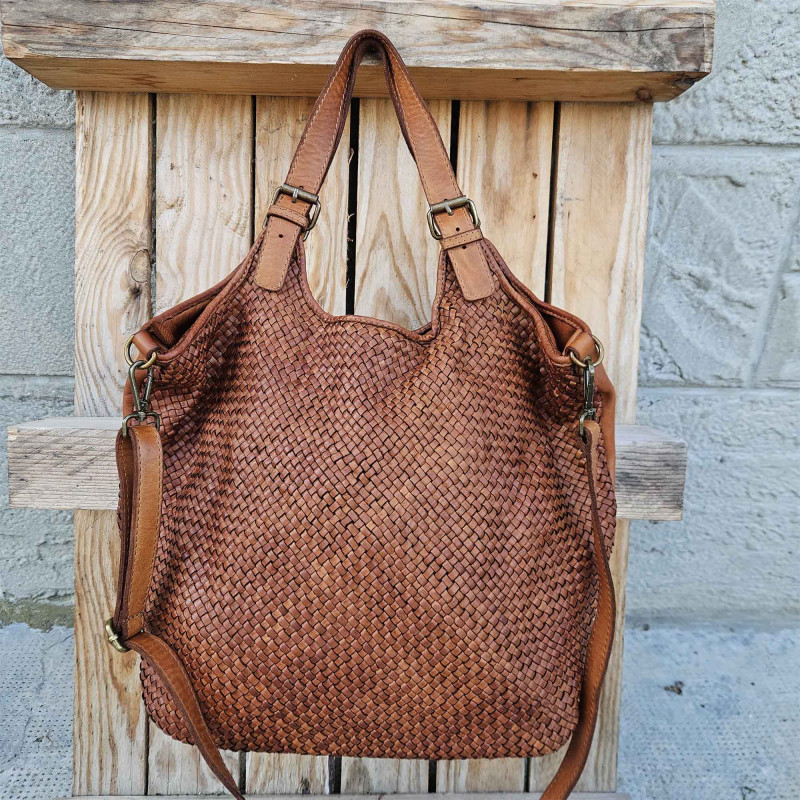 Woven leather Tote bag with shoulder strap